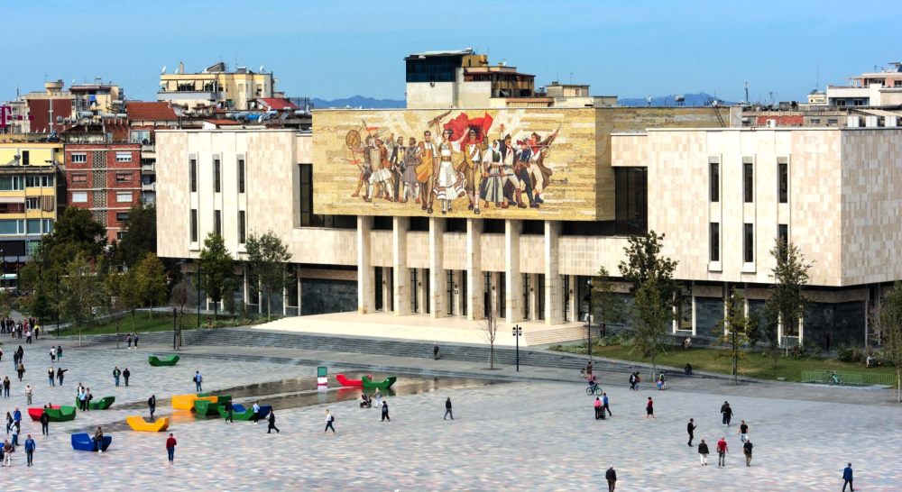 Barometri i Ballkanit: Shqiptaret me te shqetesuarit per situaten ekonomike
